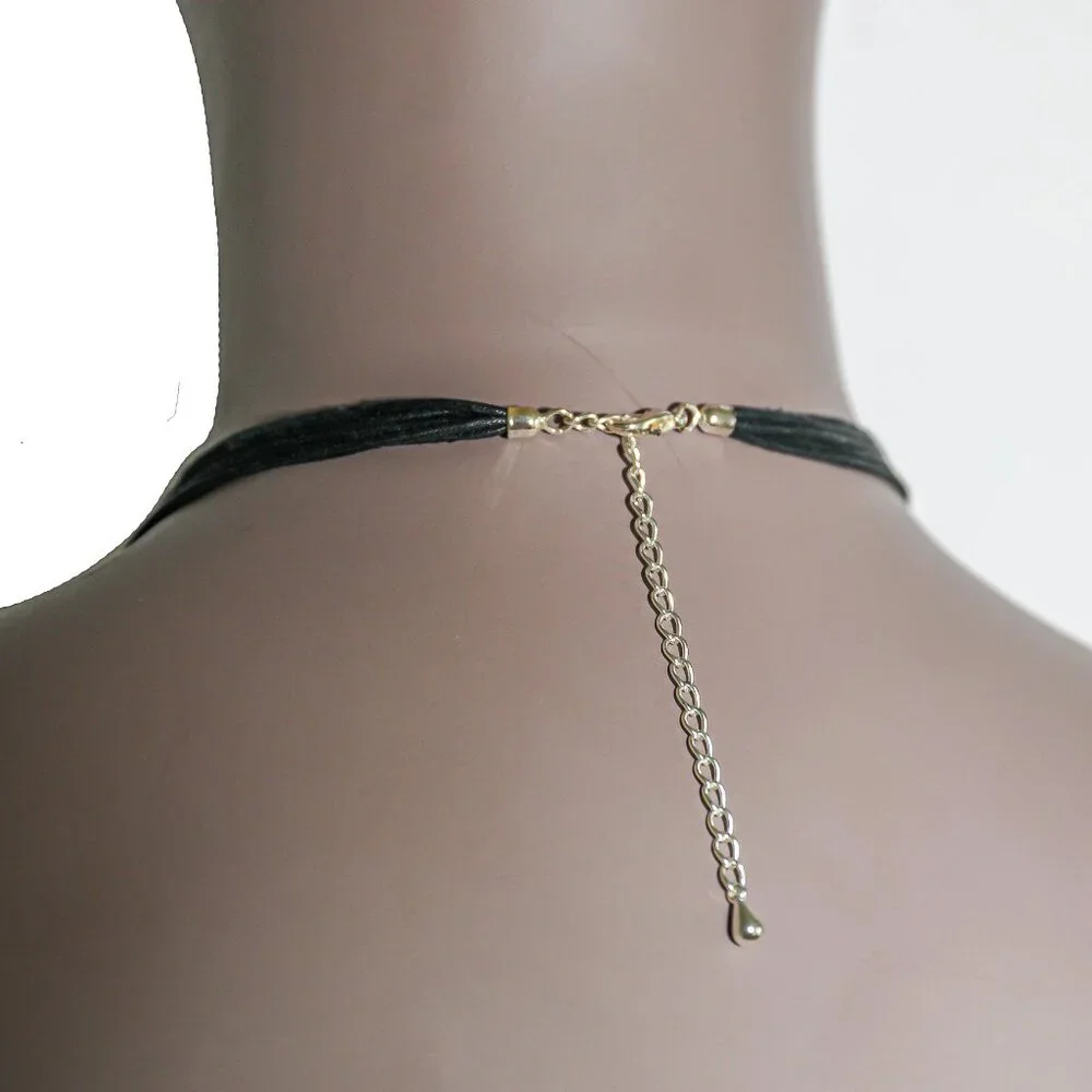 Black White Leather Strap Geometic‎ Square Pendant Necklace Adjustable Length - Picture 2 of 3